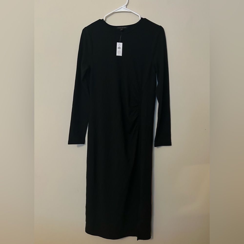 Banana Republic Factory Ruched Black Long Sleeve Dress Size Medium NWT - Picture 3 of 13